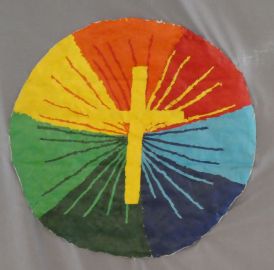 01_Hungertuch_2021_Österlich strahlendes Kreuz.jpg